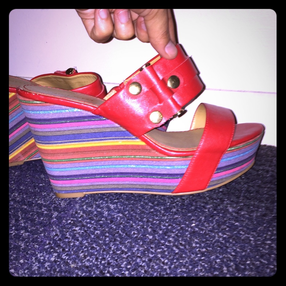 Nine West red rainbow wedges!